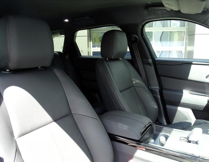 Land Rover Range Rover Velar SUV 2,0 l 297 kw