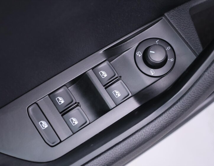 Škoda Superb Kombi 2,0 l 110 kw