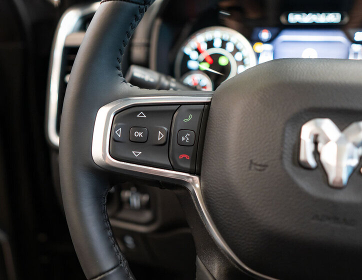 Dodge RAM Pick-up 5,7 l 291 kw