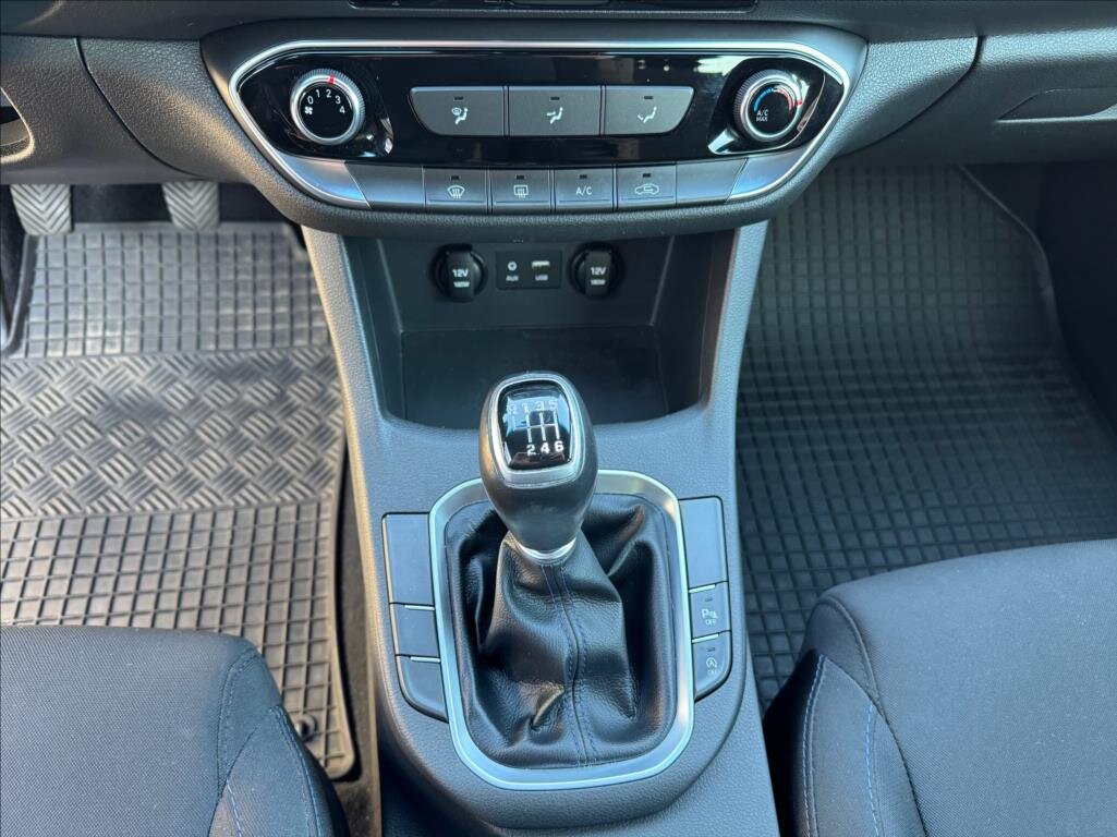 Hyundai i30 Kombi 1,4 l 103 kw