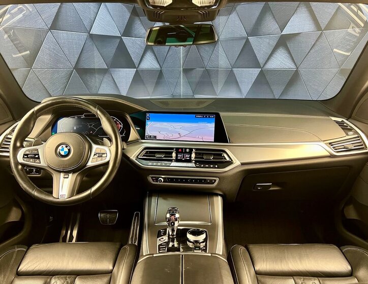 BMW X5 SUV 3,0 l 210 kw