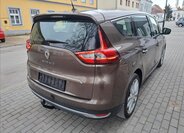 Renault Grand Scénic 9