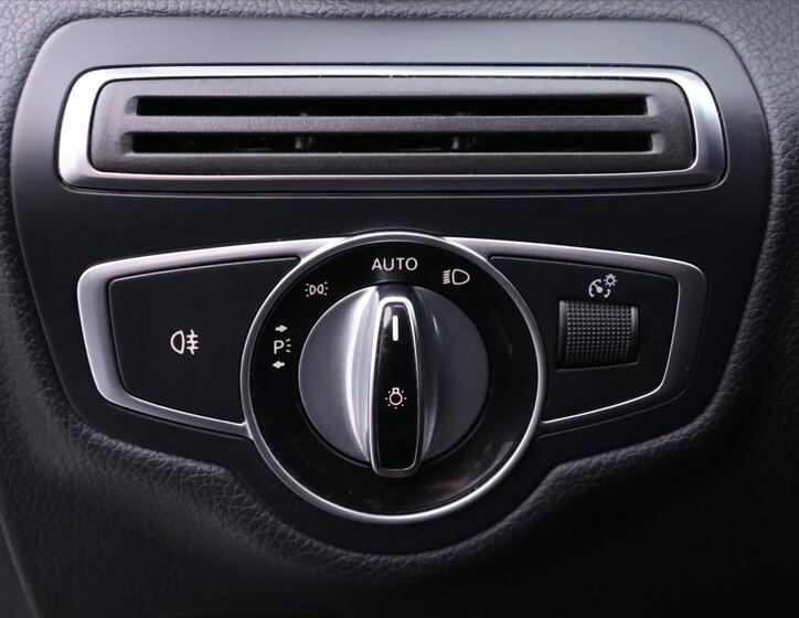 Mercedes-Benz Třídy C 18