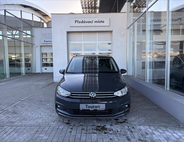 Volkswagen Touran MPV 1,5 l 110 kw