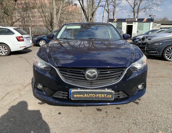 Mazda 6 Sedan / Limuzína 2,2 l 129 kw