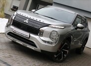 Mitsubishi Outlander 7