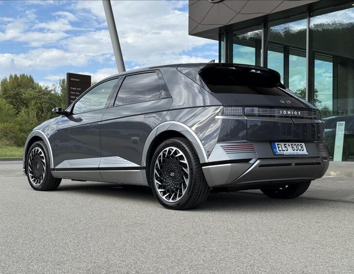 Hyundai Ioniq 5 2