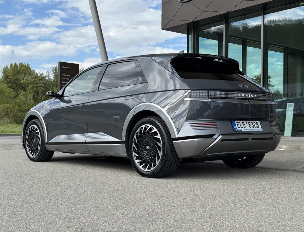 Hyundai Ioniq 5