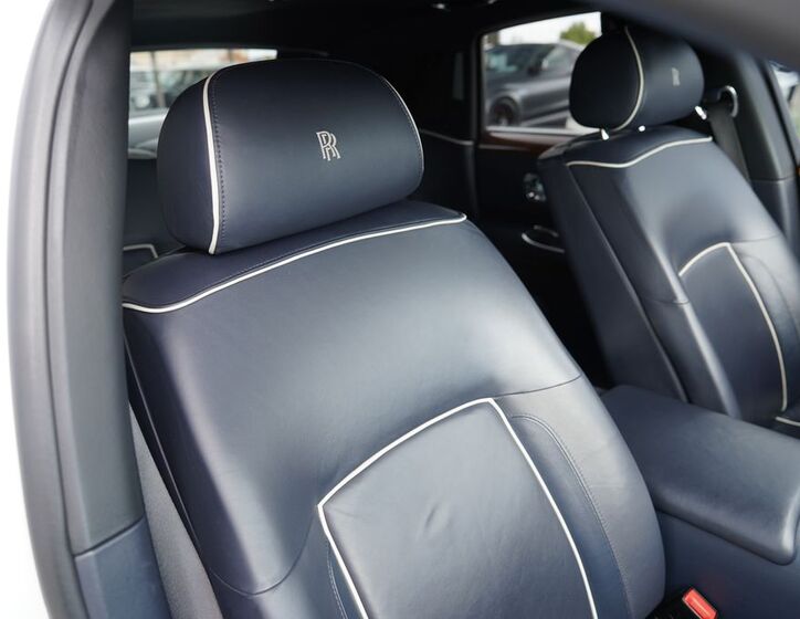 Rolls-Royce Ghost 30