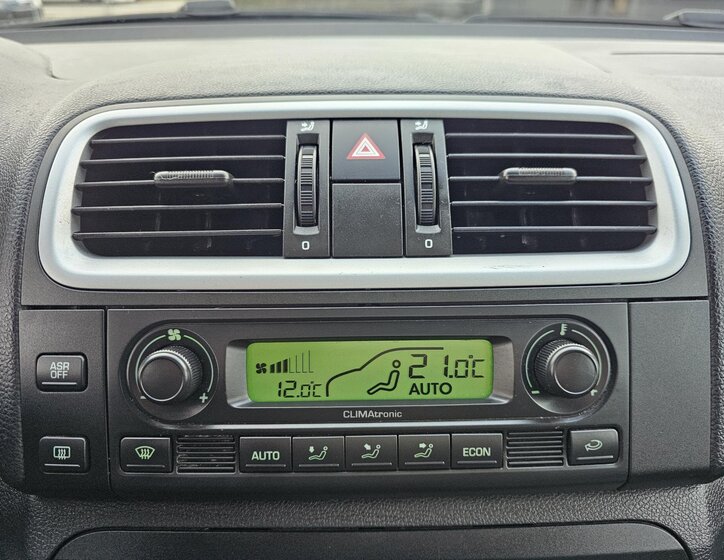 Škoda Roomster Ostatní 1,6 l 77 kw