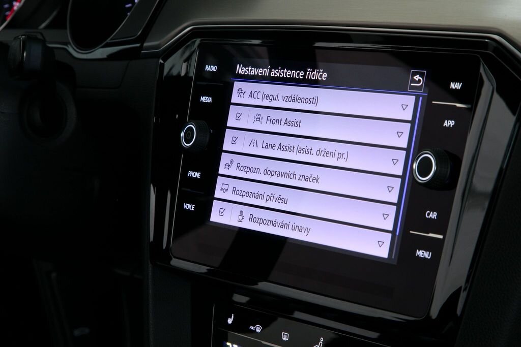 Volkswagen Passat Kombi 2,0 l 110 kw