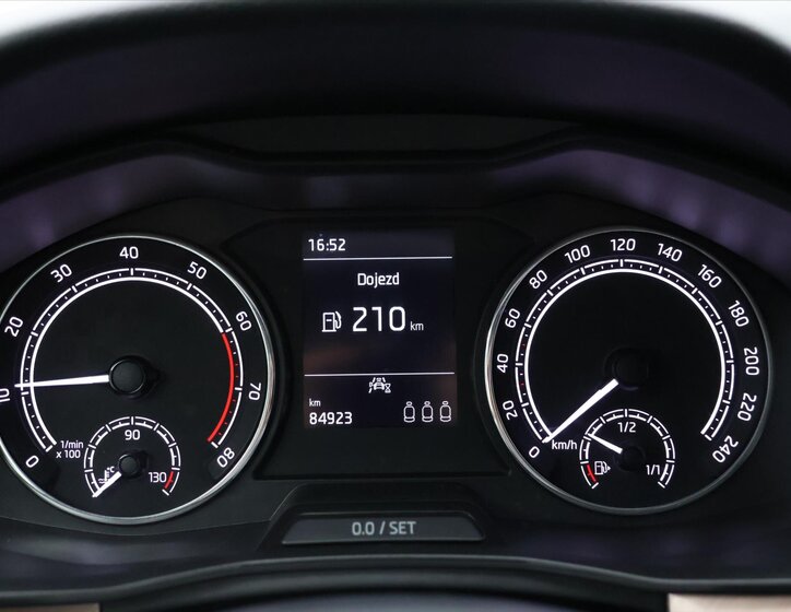 Škoda Scala Hatchback 999,0 81 kw