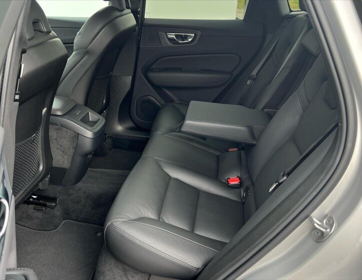 Volvo XC60 SUV 2,0 l 145 kw