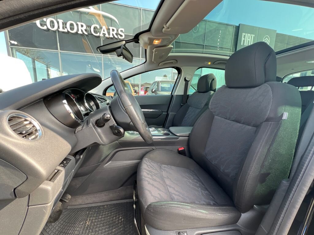 Peugeot 3008 MPV 2,0 l 120 kw