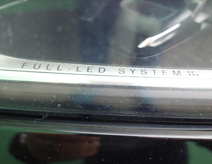 Volvo XC60 SUV / Terénní 2,0 l 110 kw