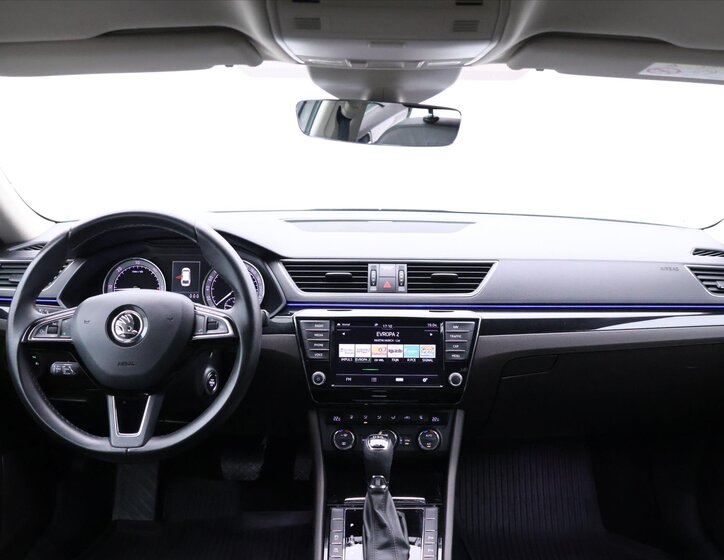 Škoda Superb Kombi 2,0 l 140 kw