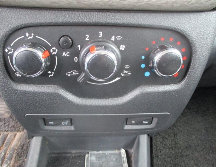 Dacia Lodgy Kombi 1,6 l 60 kw