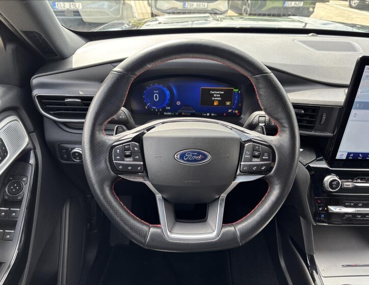 Ford Explorer SUV / Terénní 3,0 l 267 kw