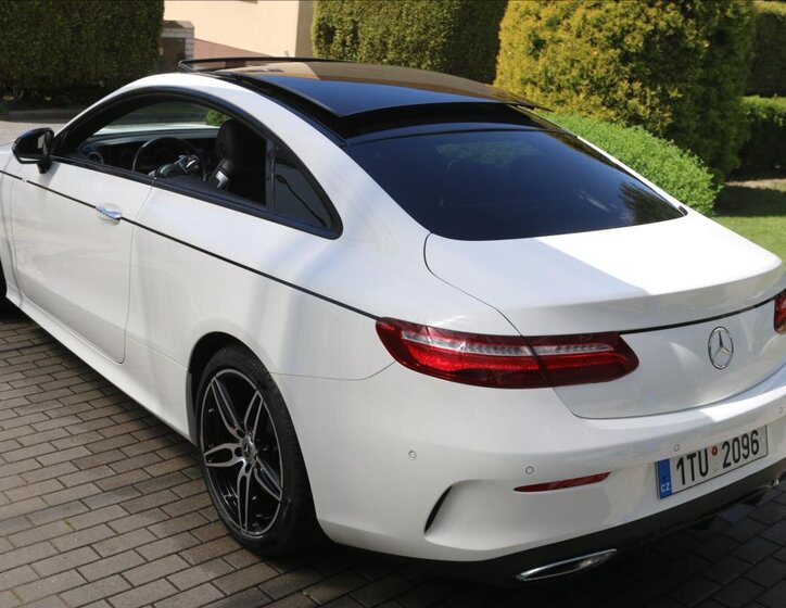 Mercedes-Benz Třídy E Kupé 2,9 l 250 kw
