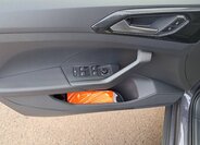 Volkswagen Ostatní Hatchback 999,0 85 kw