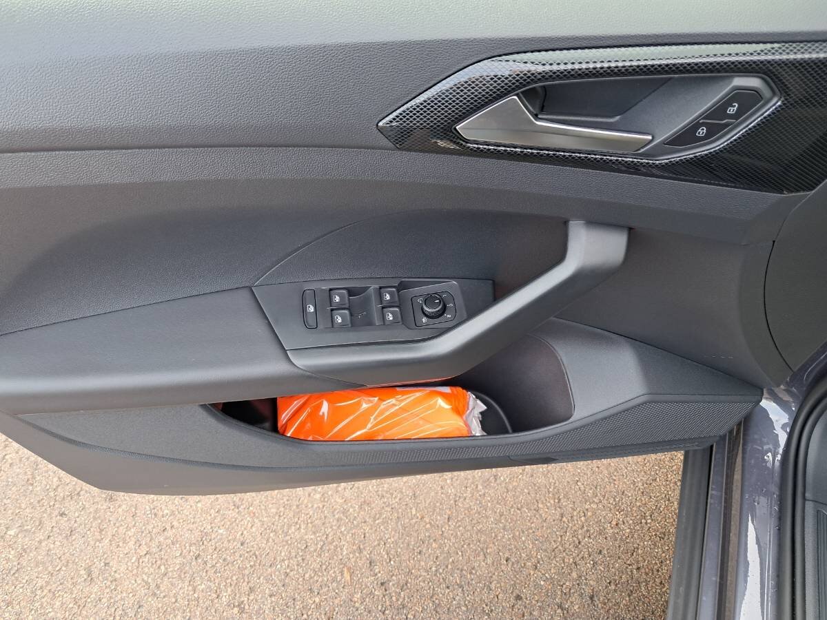 Volkswagen Ostatní Hatchback 999,0 85 kw