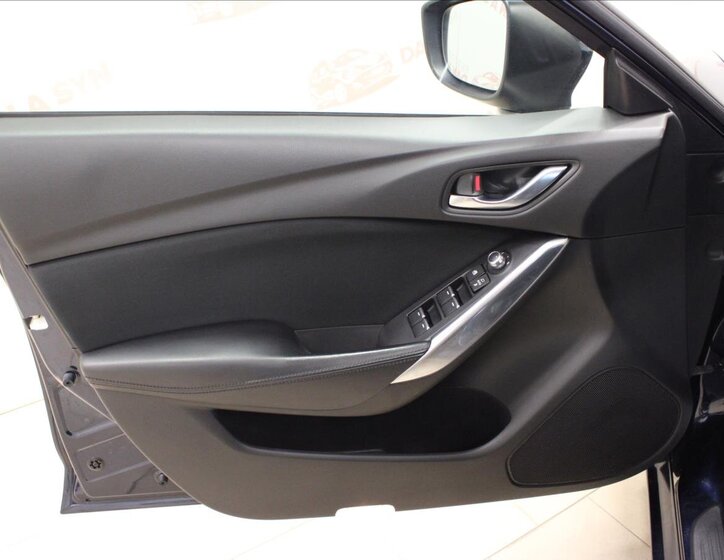 Mazda 6 Sedan 2,0 l 121 kw