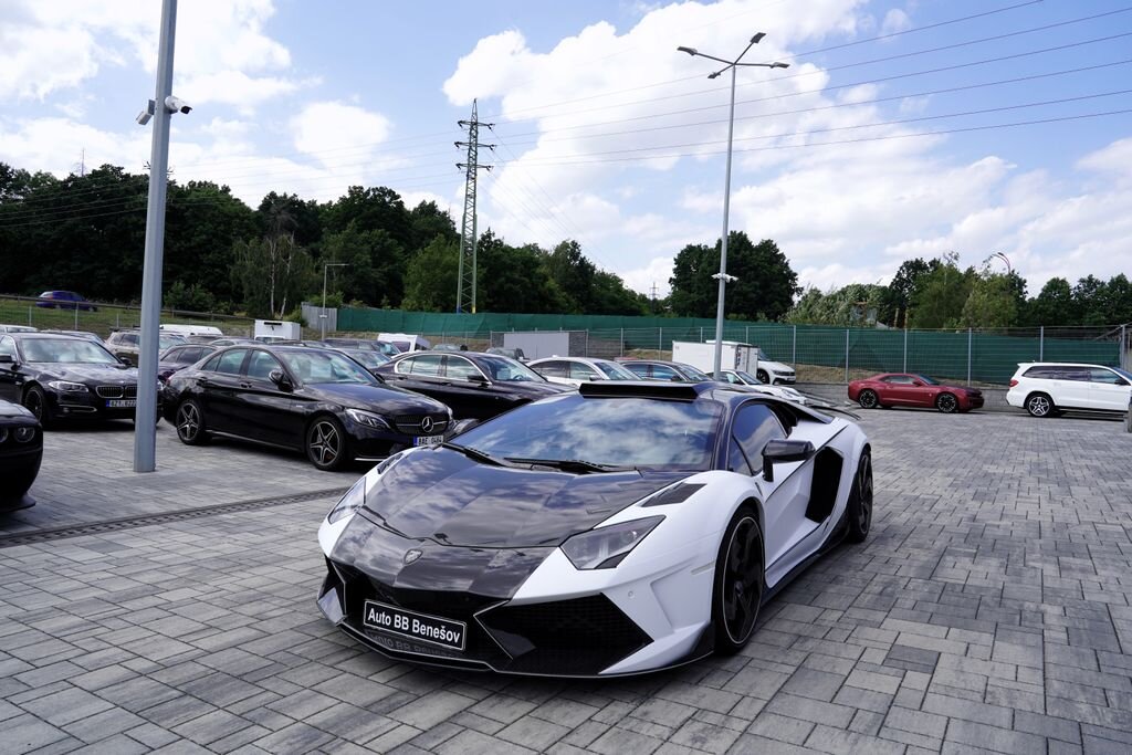 Lamborghini Aventador Kupé 6,5 l 1190 kw