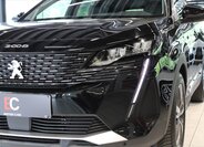 Peugeot 3008 SUV 1,6 l 165 kw
