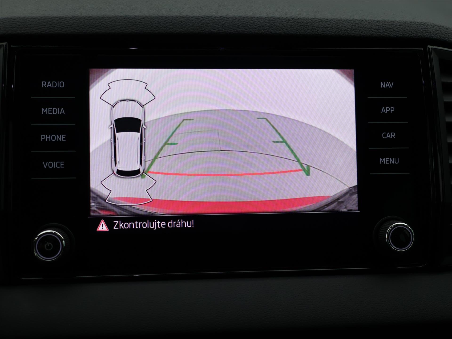 Škoda Karoq SUV 1,5 l 110 kw