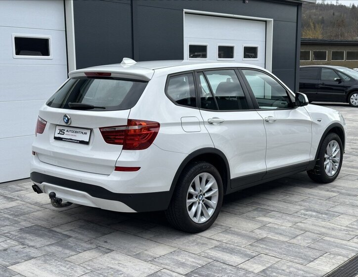 BMW X3 SUV / Terénní 2,0 l 180 kw