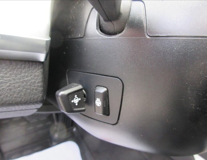 BMW Řada 7 Sedan / Limuzína 3,0 l 190 kw