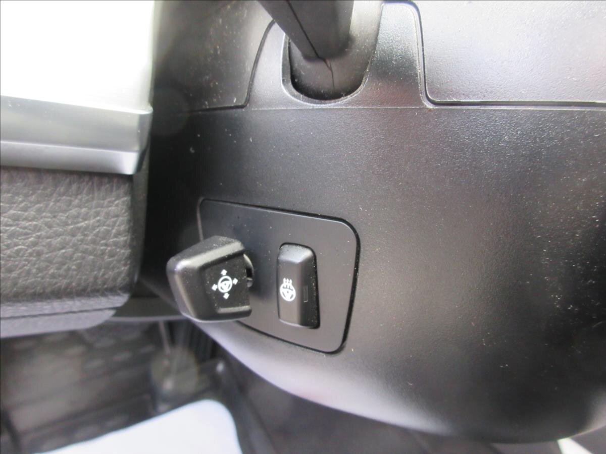 BMW Řada 7 Sedan / Limuzína 3,0 l 190 kw