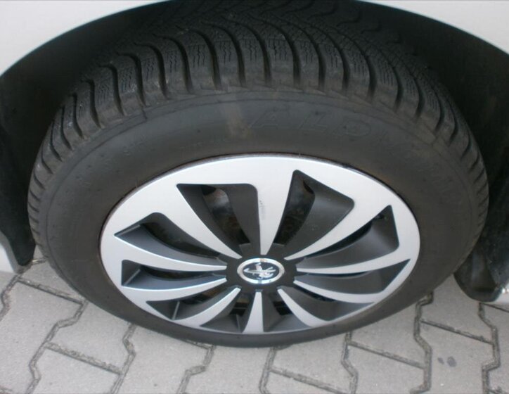 Peugeot 308 Kombi 1,6 l 80 kw