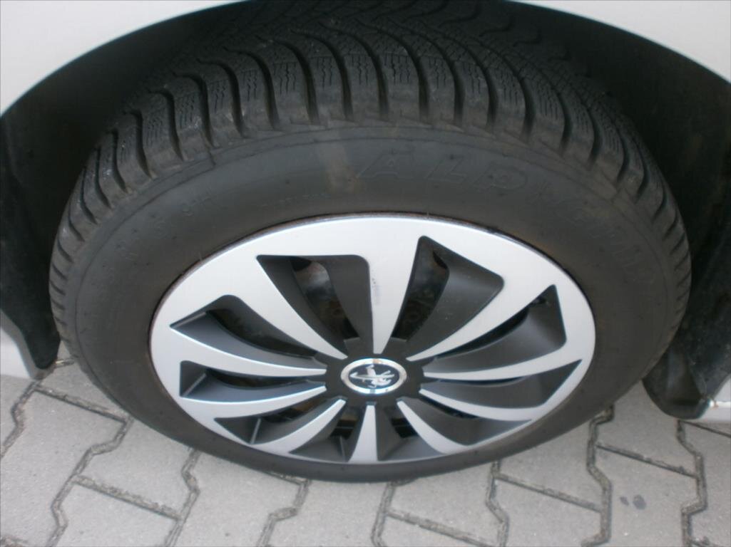 Peugeot 308 Kombi 1,6 l 80 kw