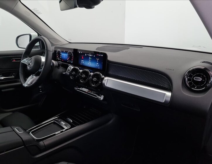 Mercedes-Benz GLB SUV 2,0 l 140 kw