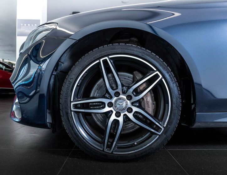 Mercedes-Benz Třídy E 18