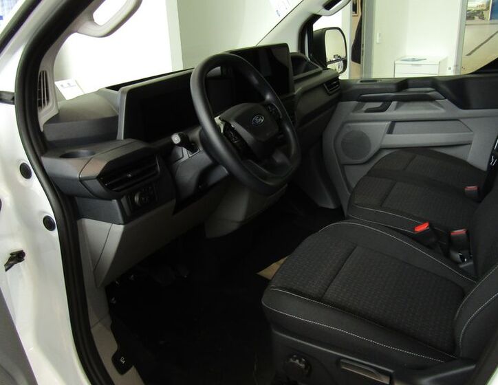 Ford Transit Custom 7