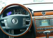 Volkswagen Phaeton 14