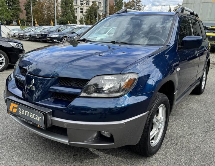Mitsubishi Outlander 2