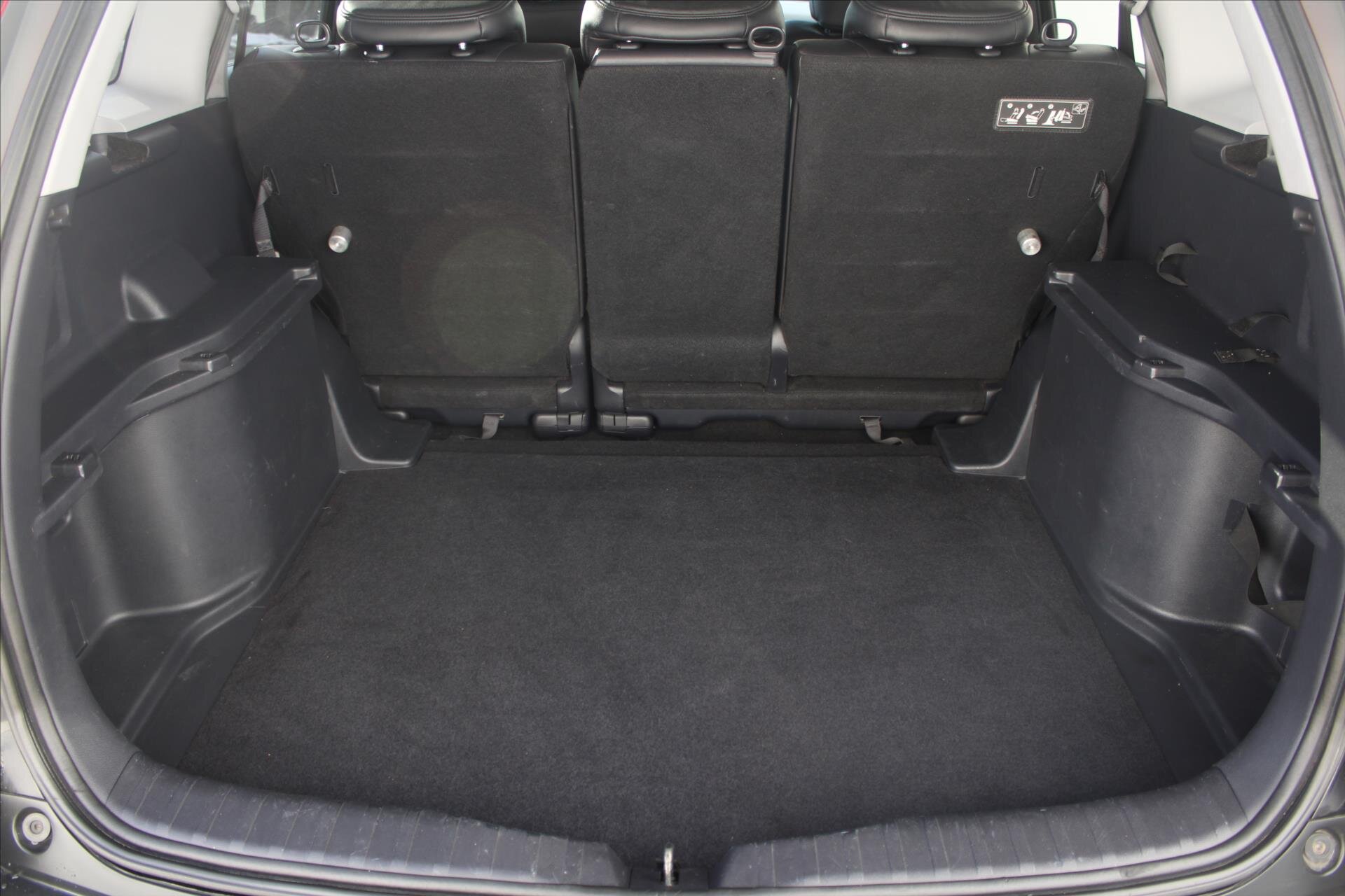 Honda CR-V SUV / Terénní 2,0 l 110 kw