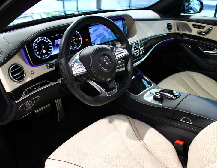 Mercedes-Benz Třídy S 11