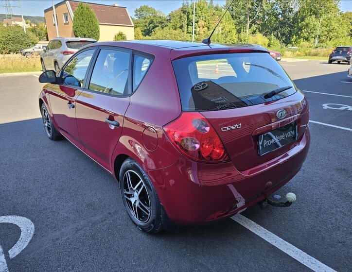 KIA Ceed 13