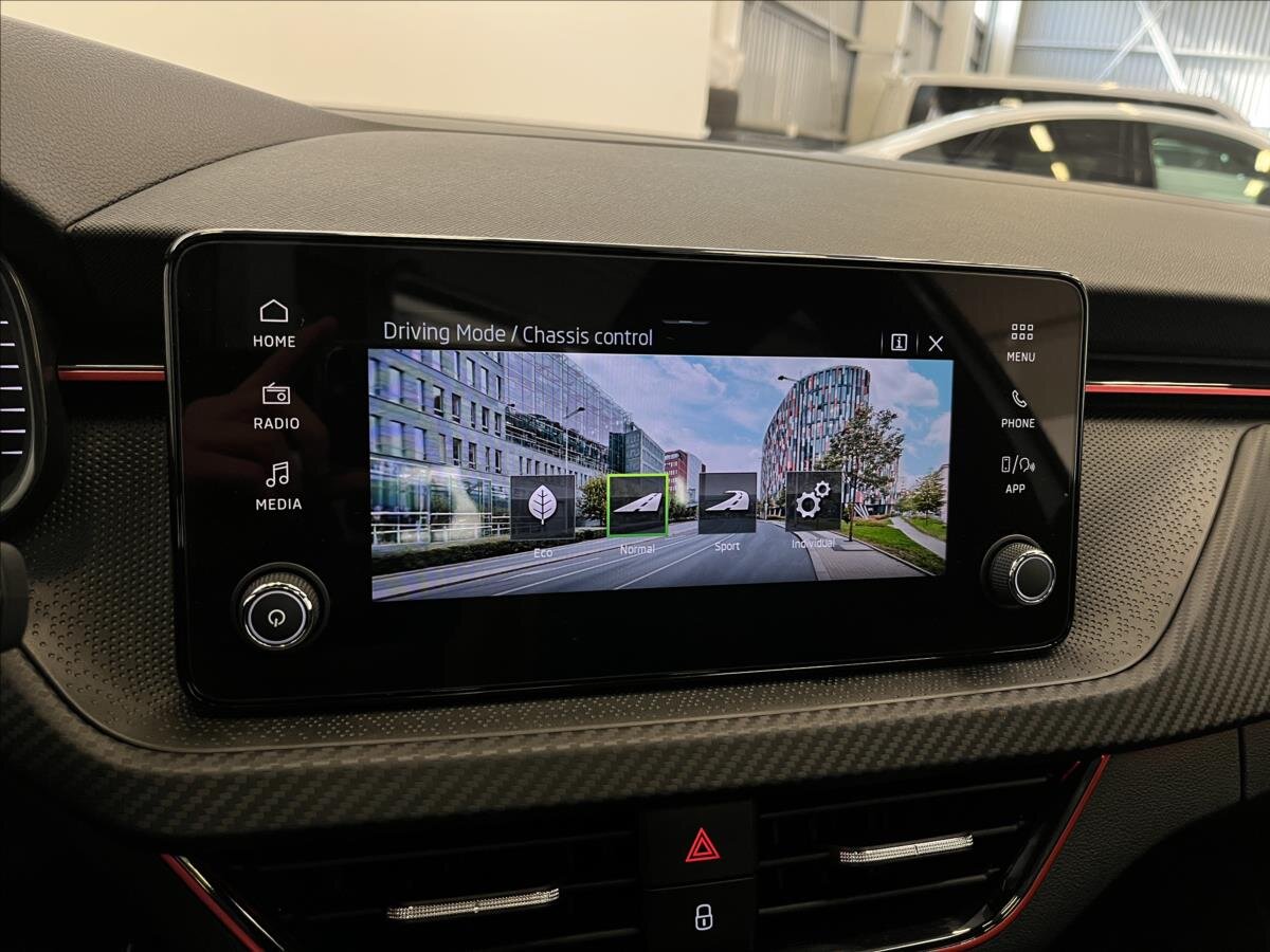 Škoda Kamiq SUV / Terénní 1,5 l 110 kw