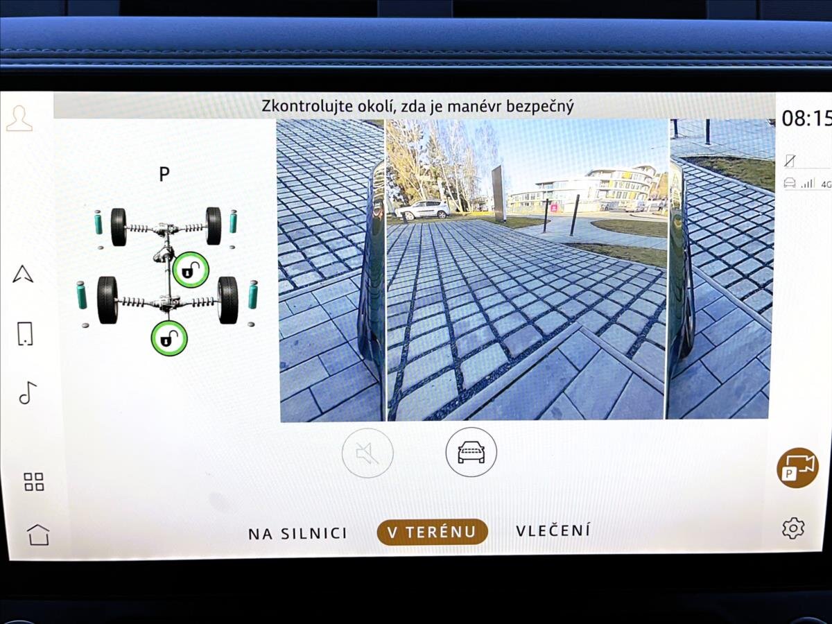 Land Rover Defender SUV / Terénní 3,0 l 183 kw