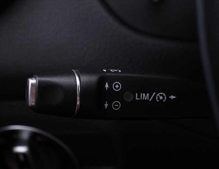 Mercedes-Benz CLA 22