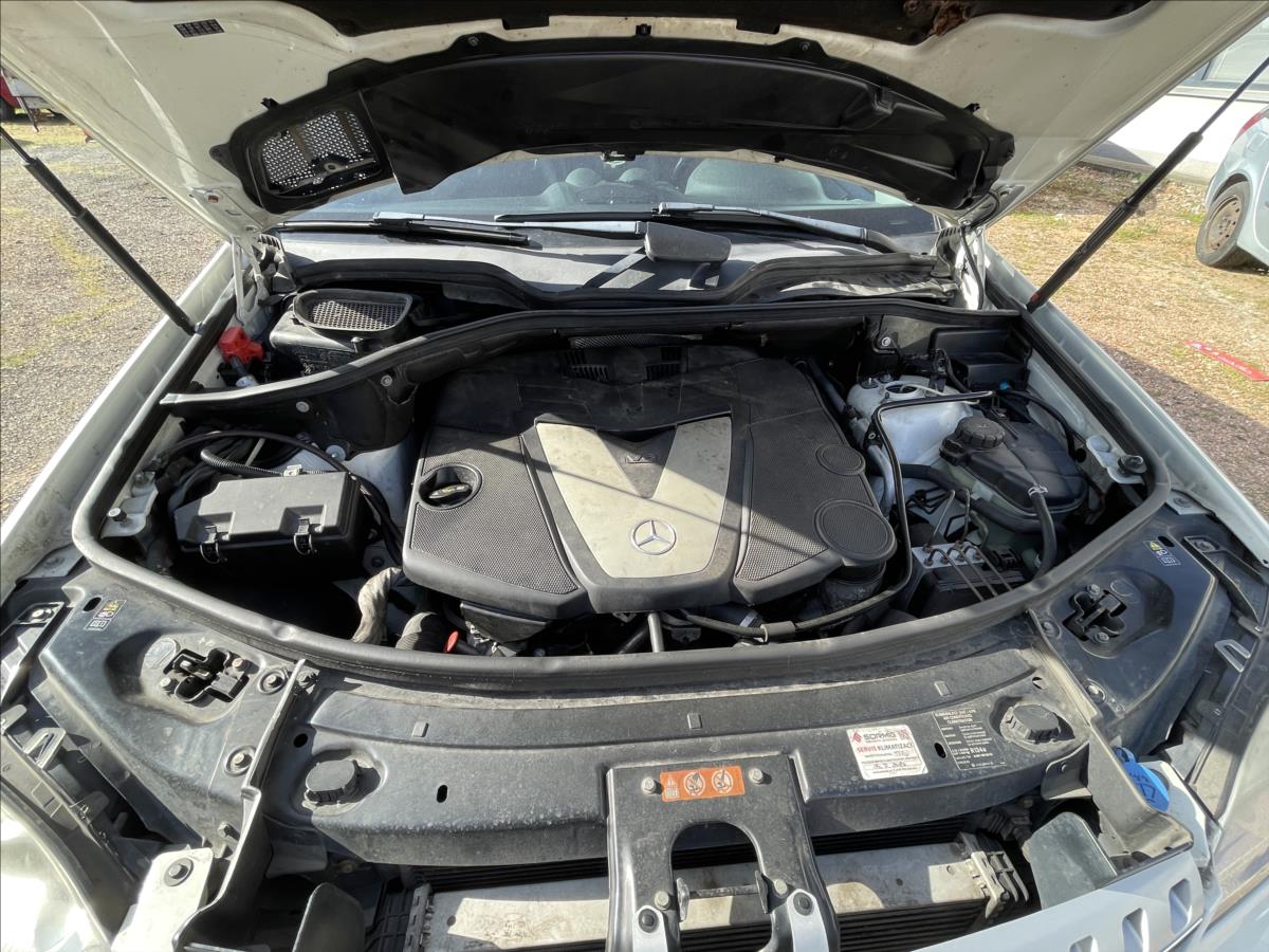 Mercedes-Benz Třídy M SUV 3,0 l 165 kw