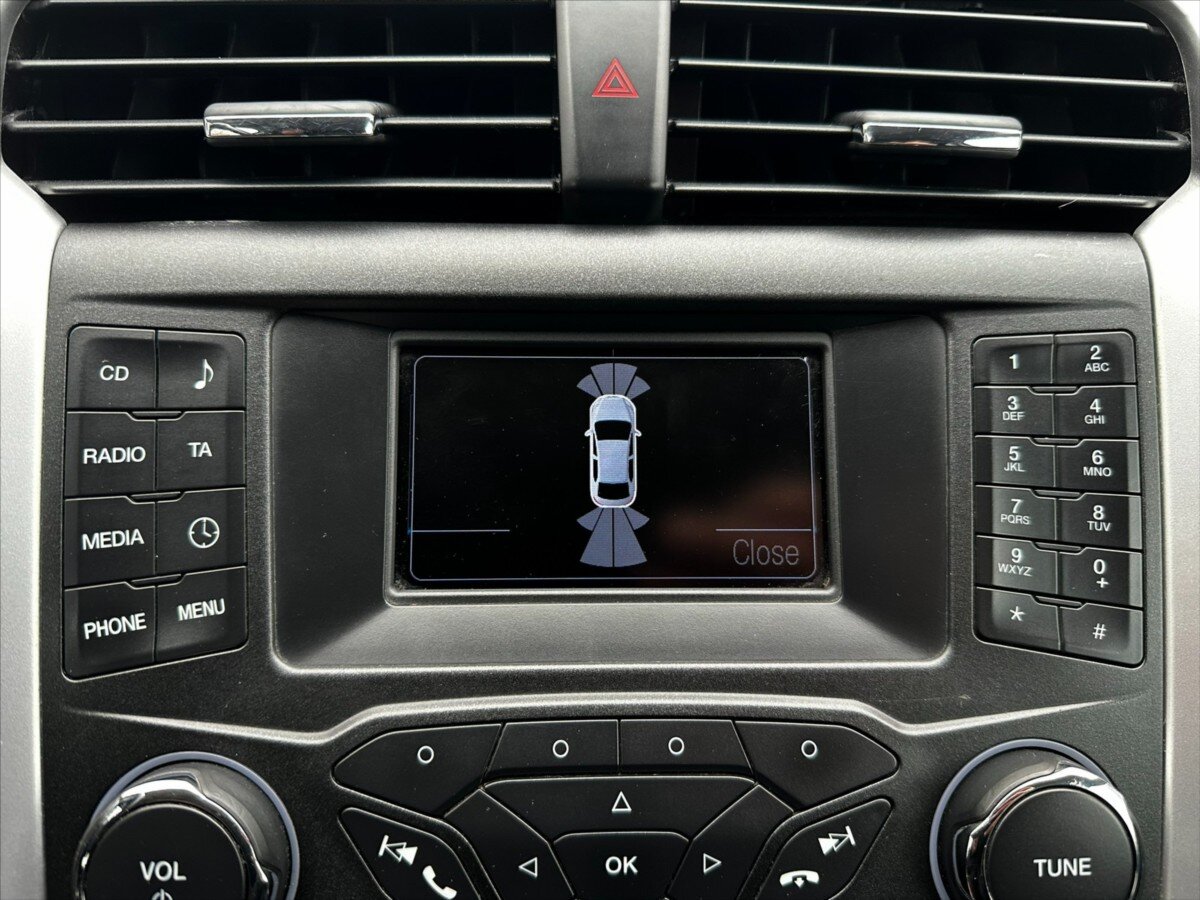 Ford Mondeo Kombi 1,6 l 85 kw