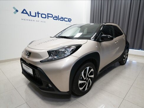 Toyota Aygo Hatchback 998,0 53 kw
