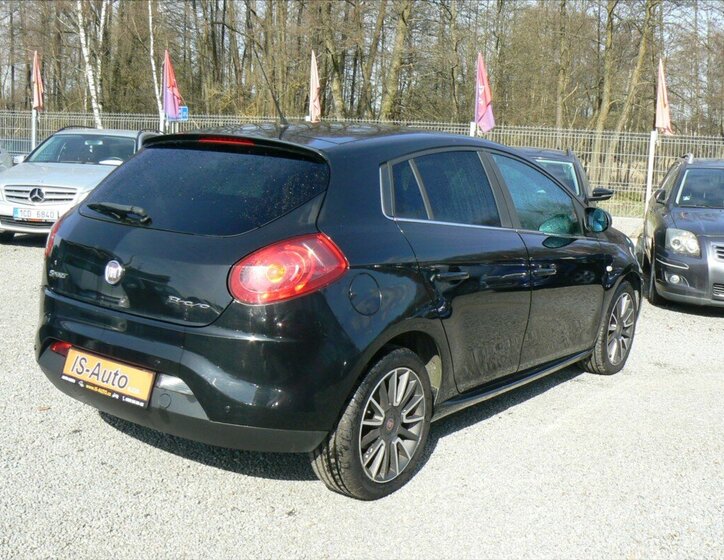 Fiat Bravo Hatchback 1,6 l 88 kw