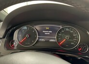 Volkswagen Touareg 8